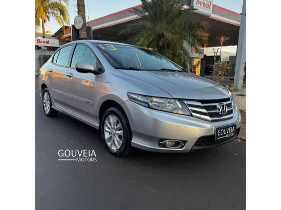 HONDA CITY 1.5 LX 16V FLEX 4P AUTOMÁTICO HONDA CITY 1.5 LX 16V FLEX 4P AUTOMÁTICO